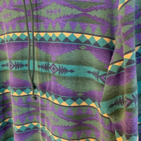 Ladies top - Picture 2 of 5